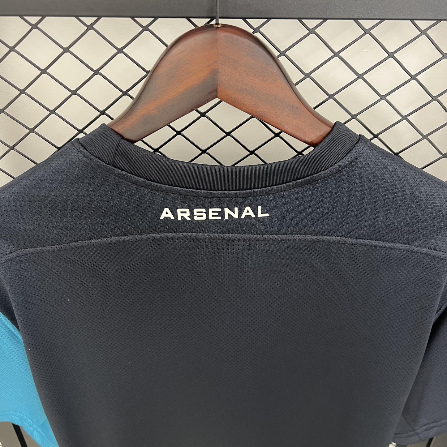 Arsenal 2011–2012 Retro Away Shirt