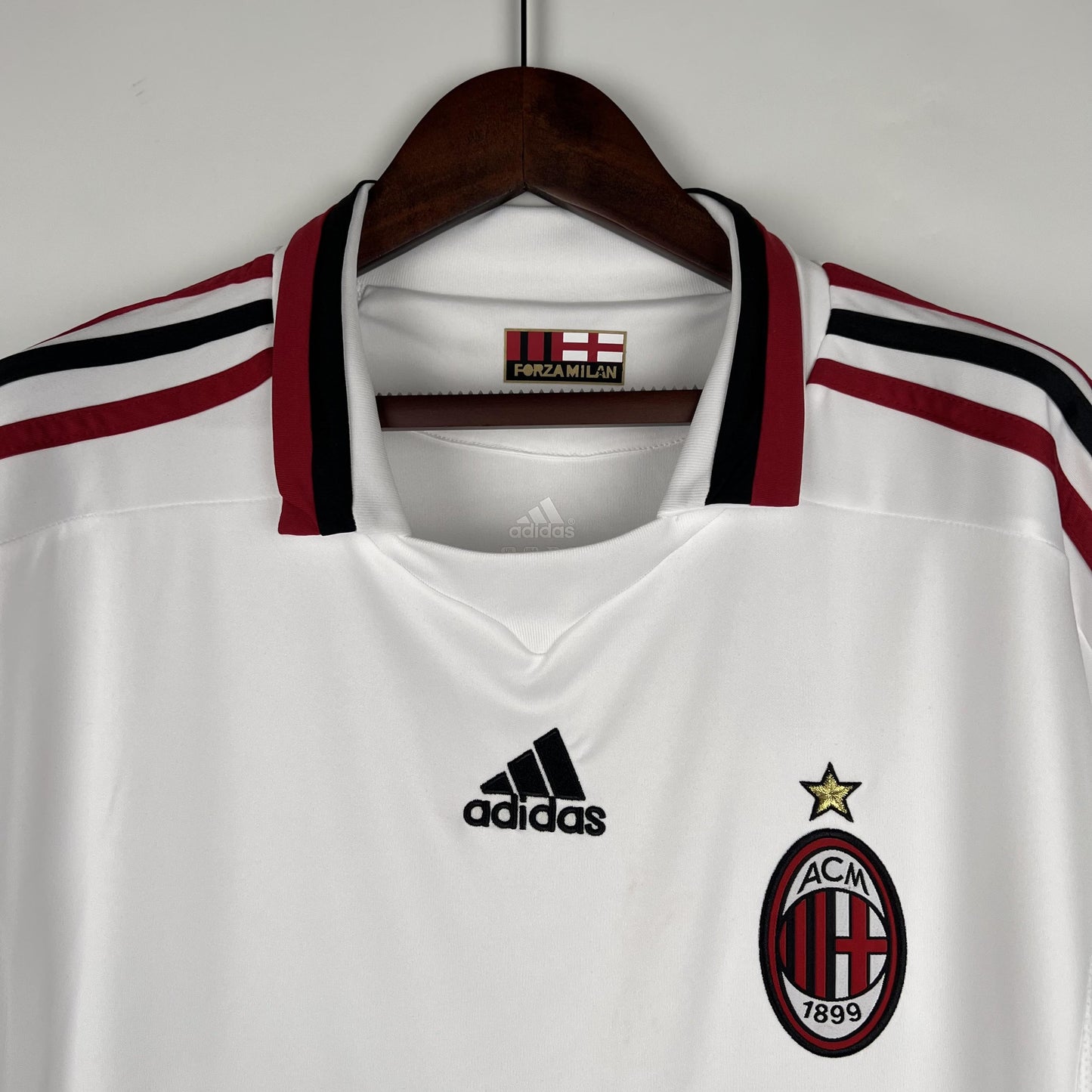 AC Milan 2009–2010 Retro Away Shirt