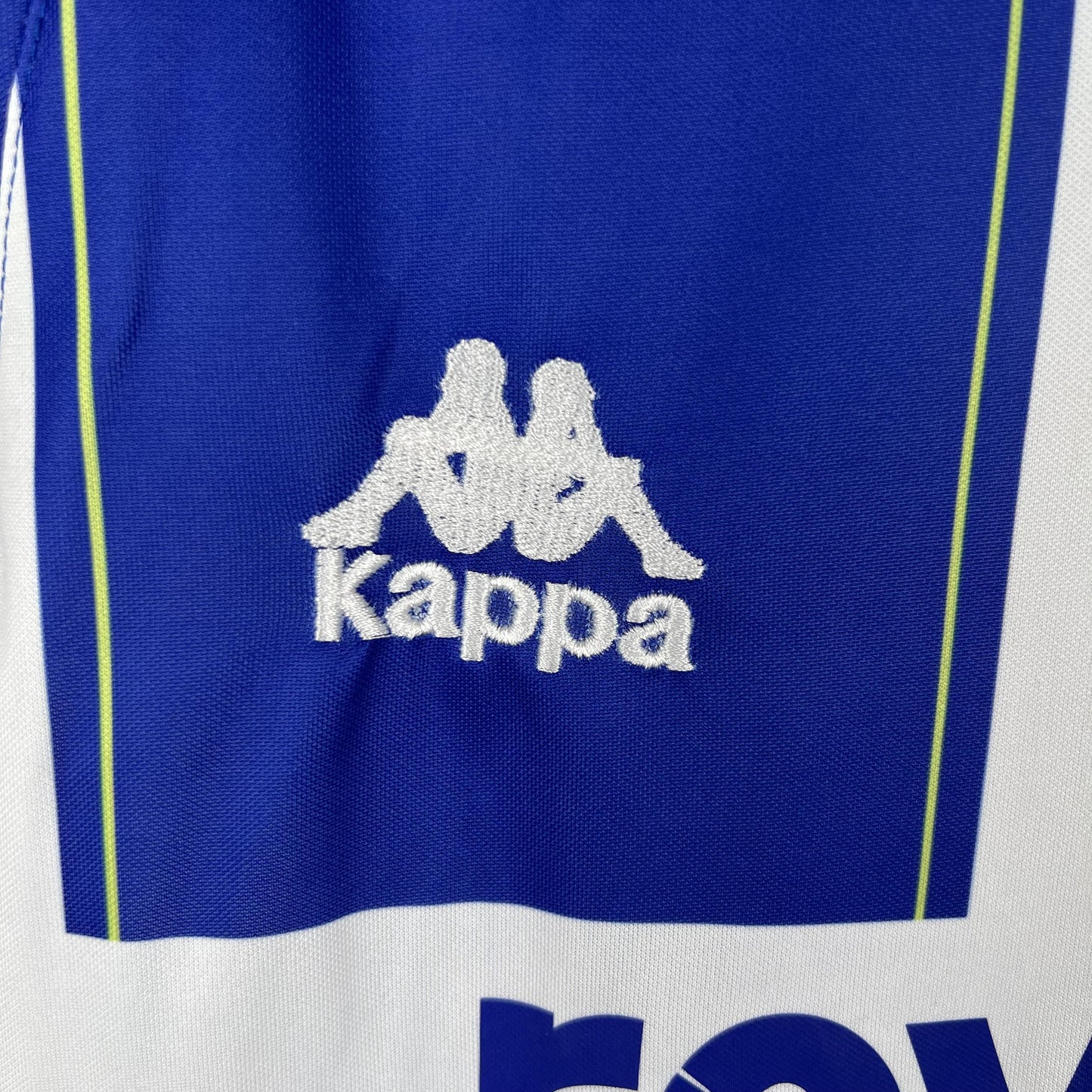 FC Porto 1998–1999 Retro Home Shirt – A Symbol of Portuguese Dominance