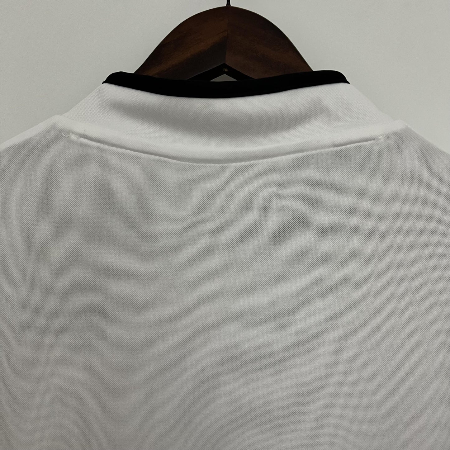 Valencia 2003–2004 Retro Home Shirt – The Double-Winning Glory