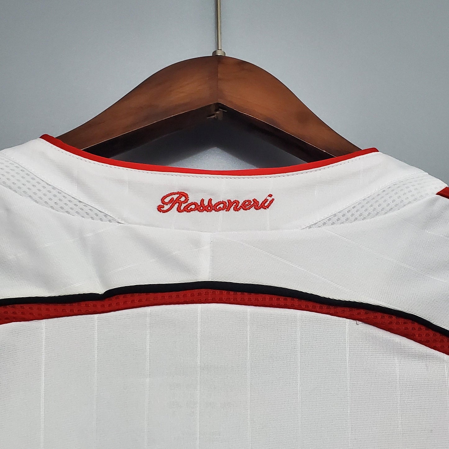 AC Milan 2006/07 Retro Away Shirt – European Champions Reborn