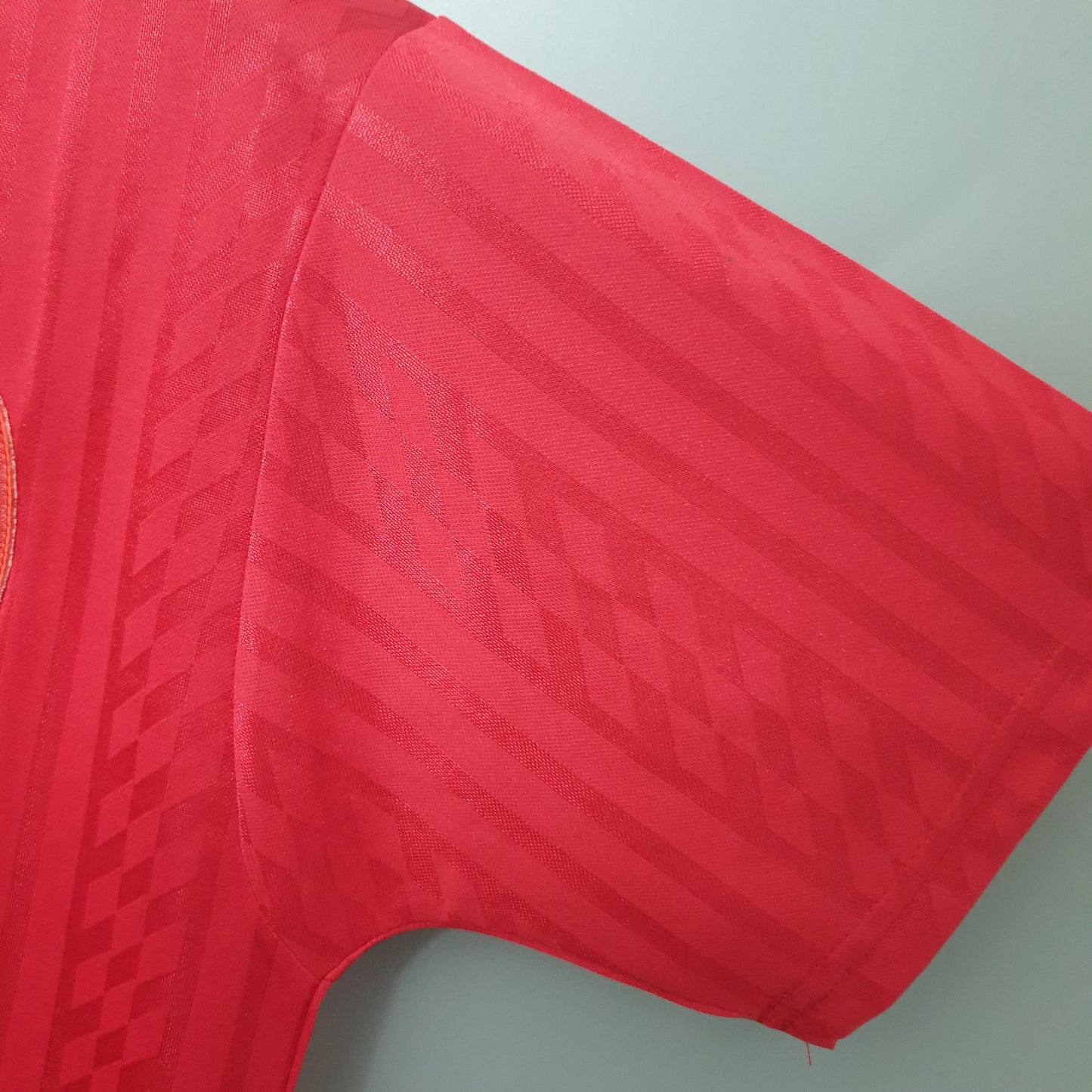 Spain 1994 Retro Home Shirt – La Roja’s 90s Flair