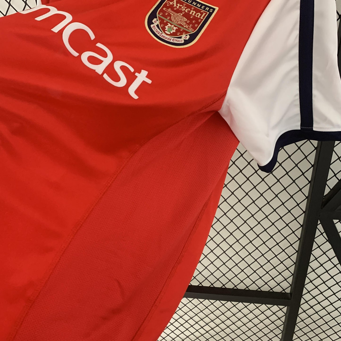 Arsenal 2001–2002 Retro Home Shirt