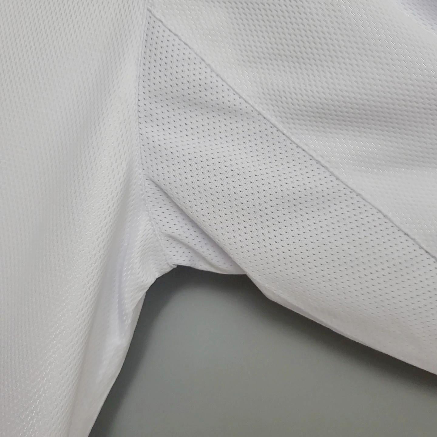 Chelsea 2003–2005 Retro Away Shirt – The Start of a New Era