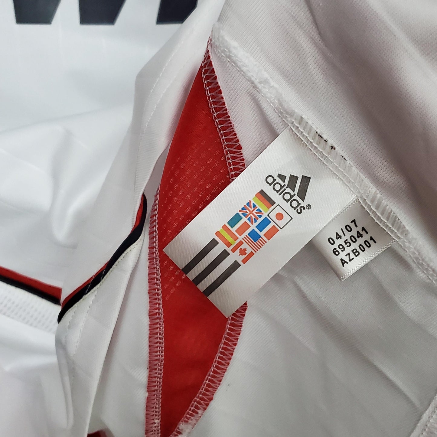 AC Milan 2006/07 Retro Away Shirt – European Champions Reborn