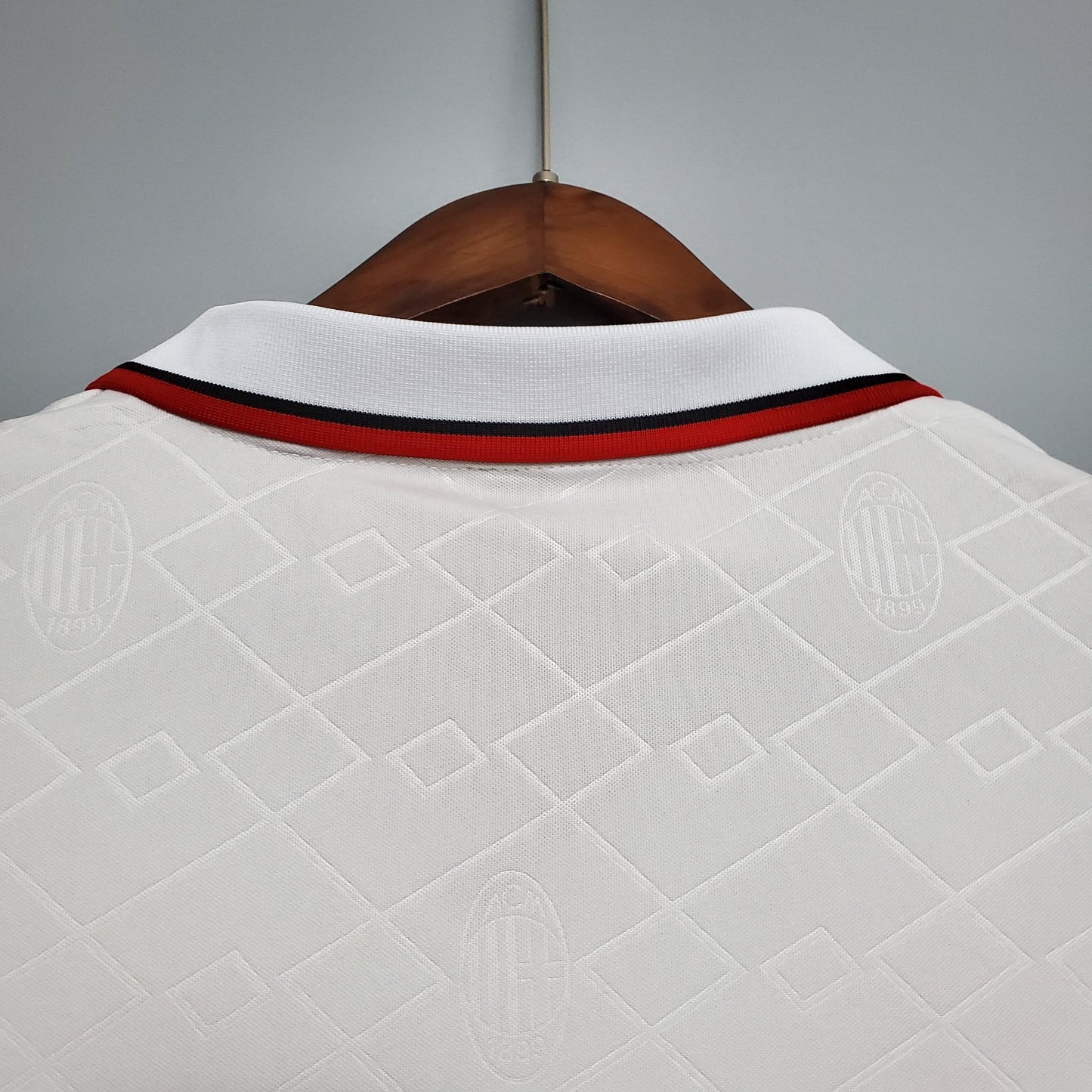 AC Milan 1993–1994 Retro Away Shirt