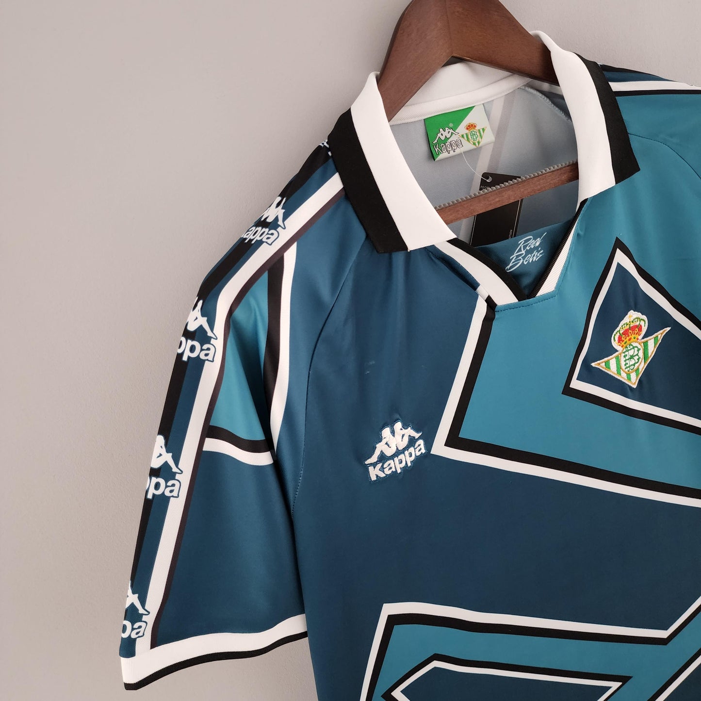 Real Betis 1995–1997 Retro Away Shirt