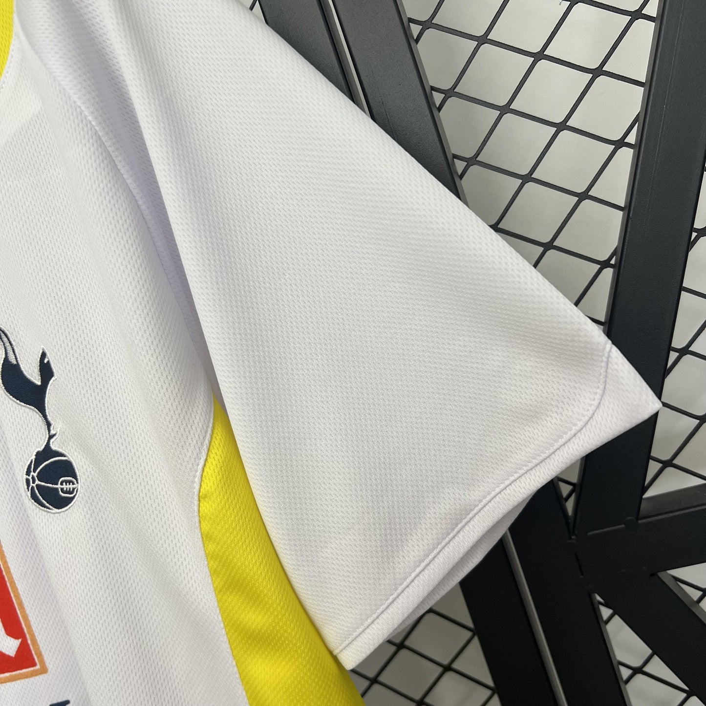 Tottenham Hotspur 2009–2010 Retro Home Shirt