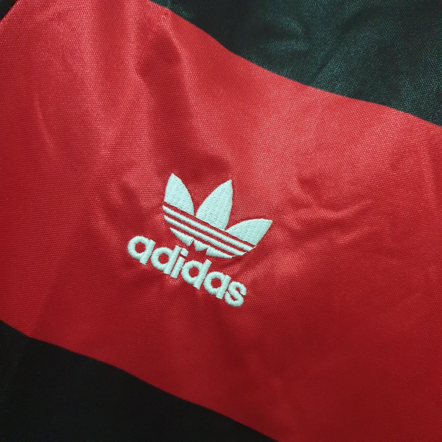 Flamengo 1990 Retro Home Shirt – A Classic Mengão Masterpiece