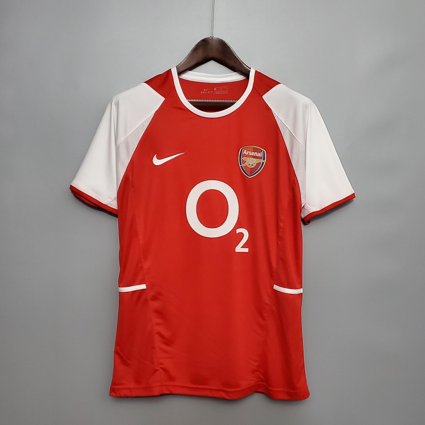 Arsenal 2002–2004 Retro Home Shirt – The Invincibles Era Begins