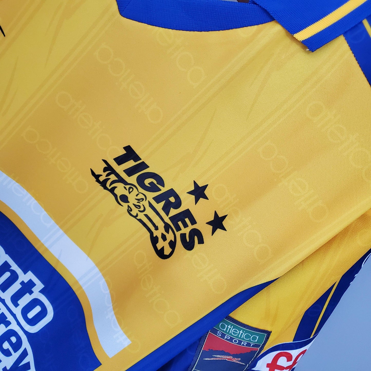 Tigres UANL 1999–2000 Retro Home Shirt – Fierce, Iconic, Timeless