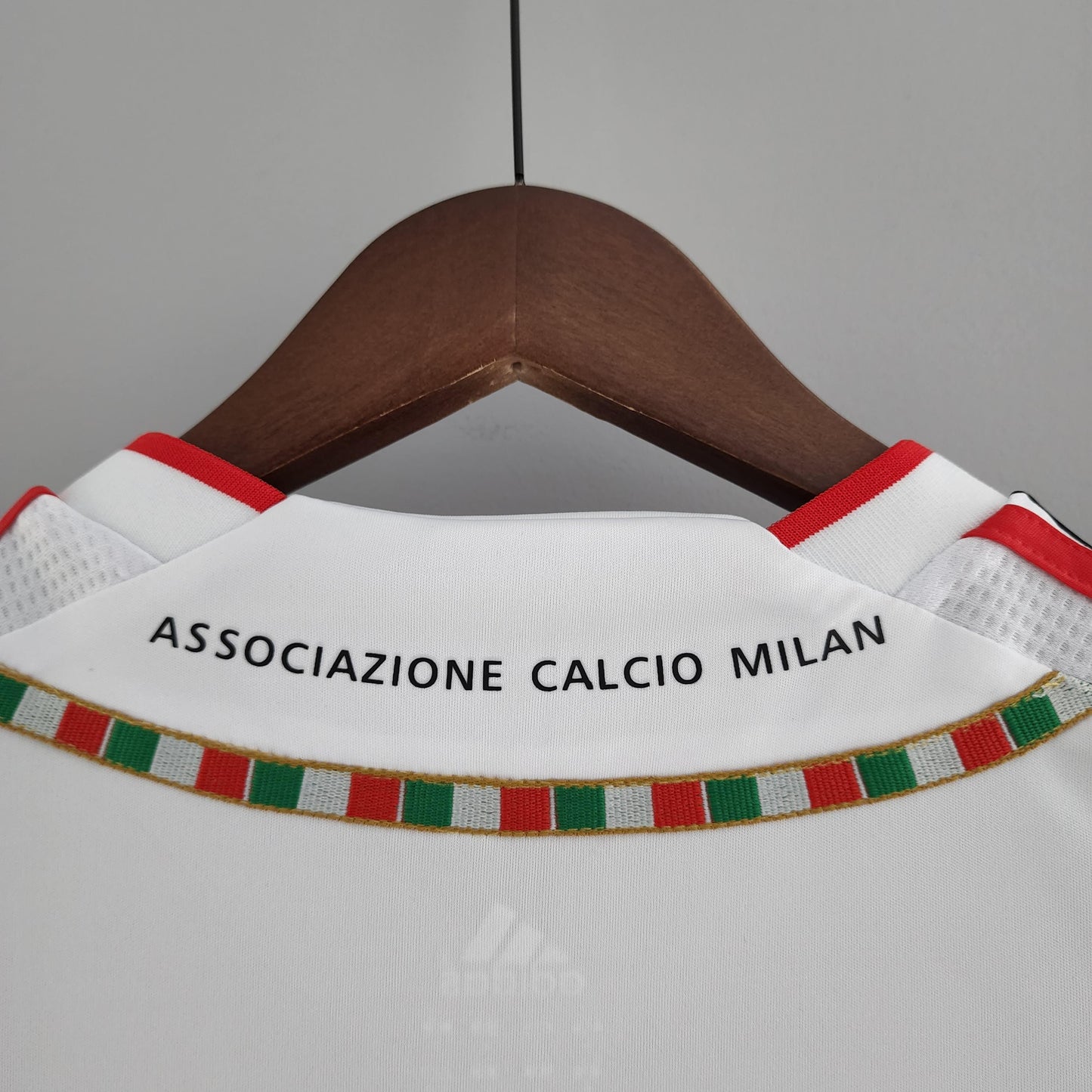 AC Milan 2011–2012 Retro Away Shirt