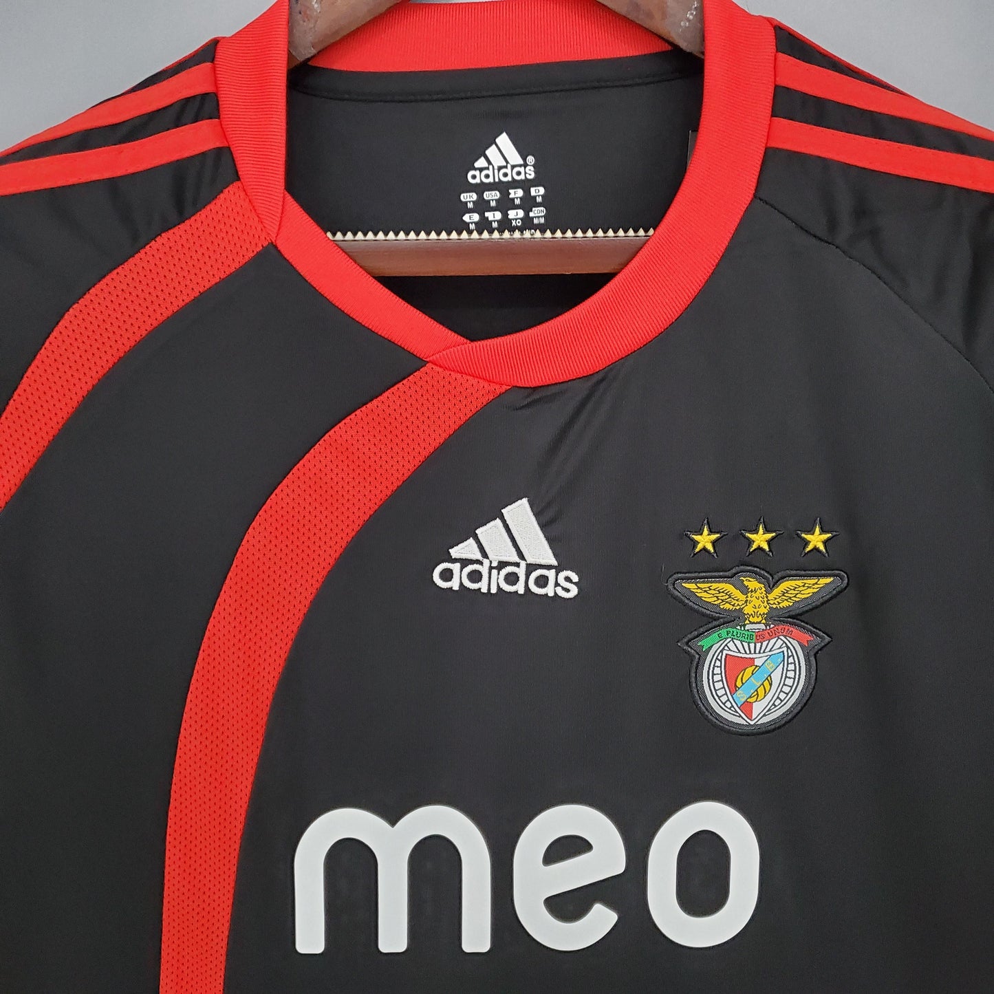 Benfica 2009–2010 Retro Away Shirt