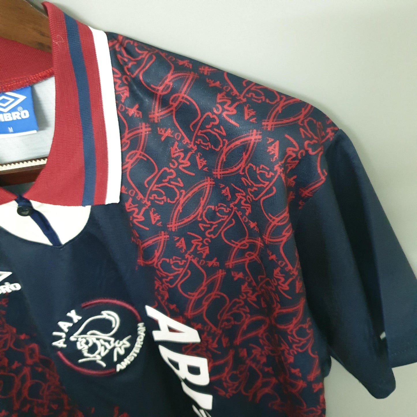 Ajax 1994/1995 Retro Away Shirt – Relive a Golden Era