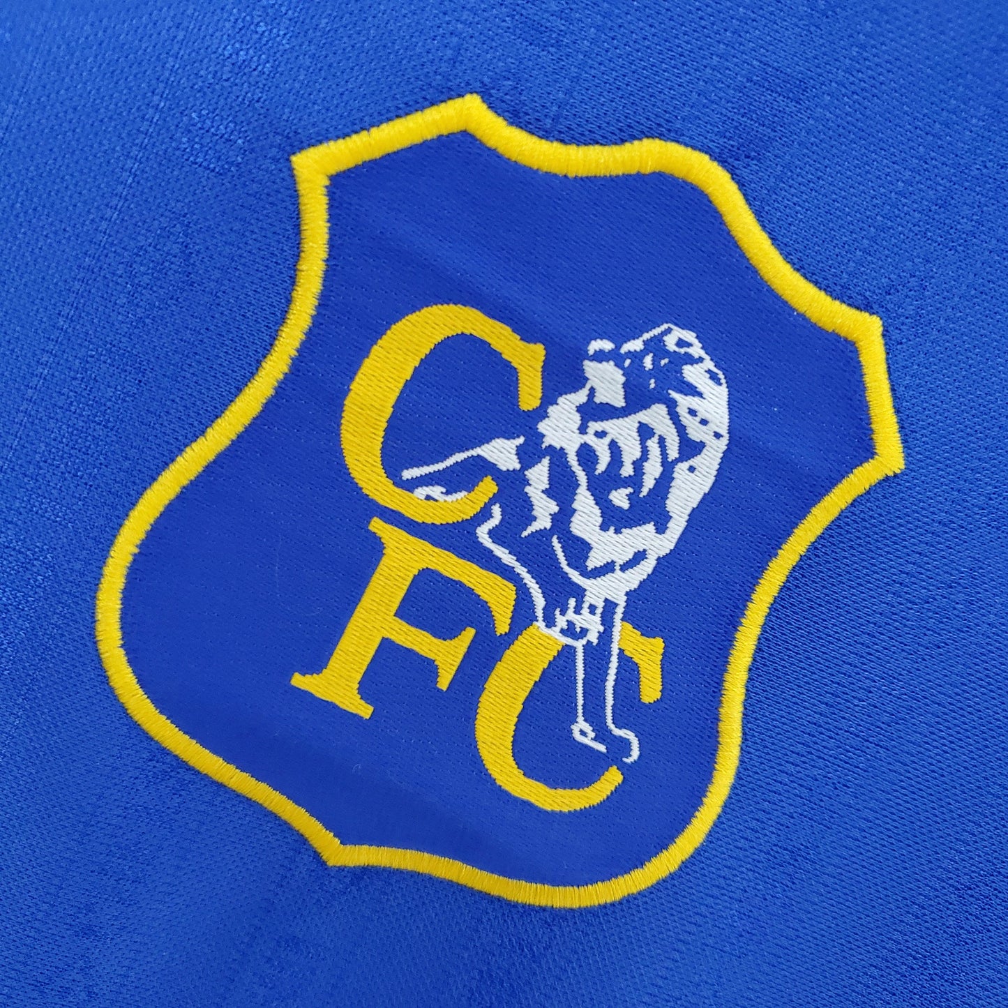 Chelsea 1995–1997 Retro Home Shirt – The Birth of a New Era