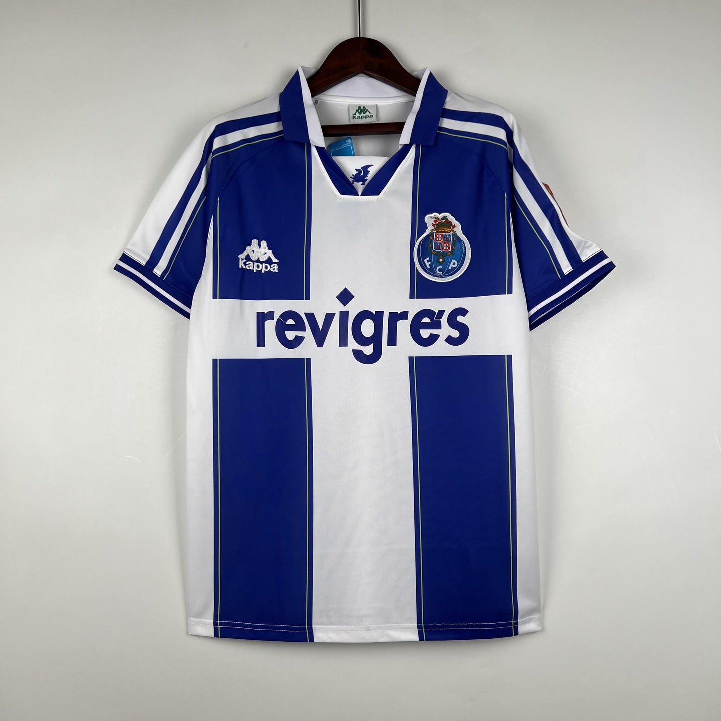 FC Porto 1998–1999 Retro Home Shirt – A Symbol of Portuguese Dominance