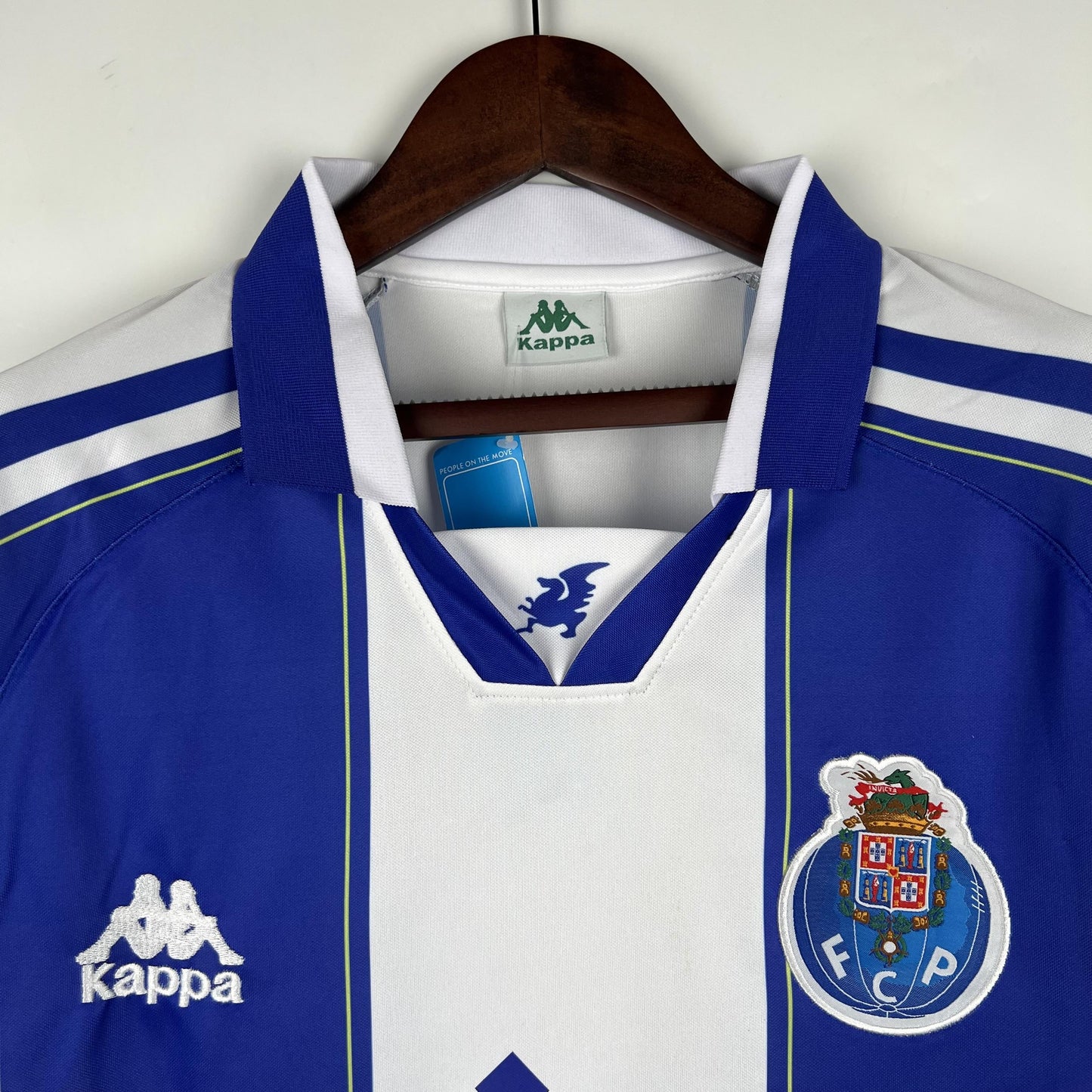 FC Porto 1998–1999 Retro Home Shirt – A Symbol of Portuguese Dominance