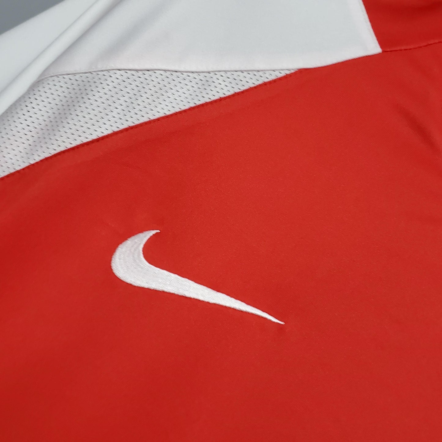 Arsenal 2002–2004 Retro Home Shirt – The Invincibles Era Begins
