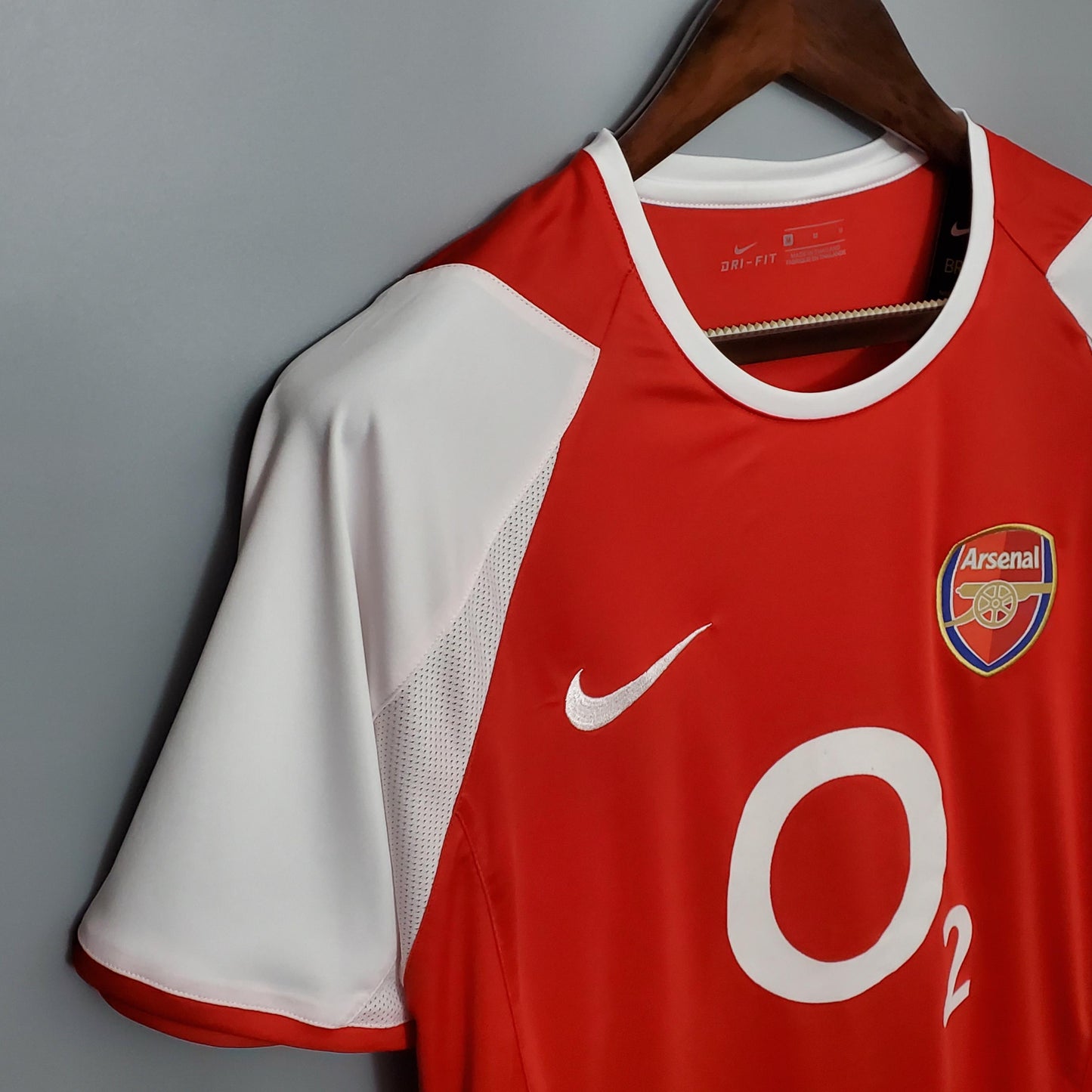 Arsenal 2002–2004 Retro Home Shirt – The Invincibles Era Begins