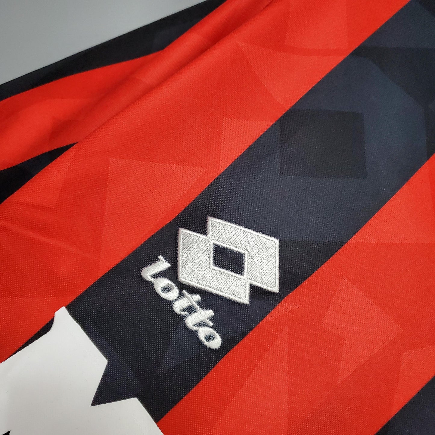 AC Milan 1993–1994 Retro Home Shirt