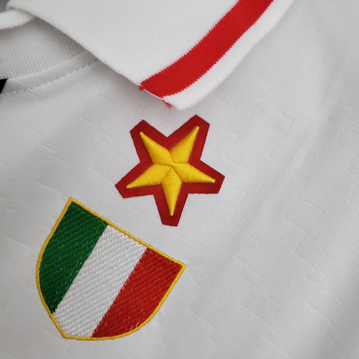 AC Milan 1995–1997 Retro Away Shirt – A Classic Rossoneri Statement