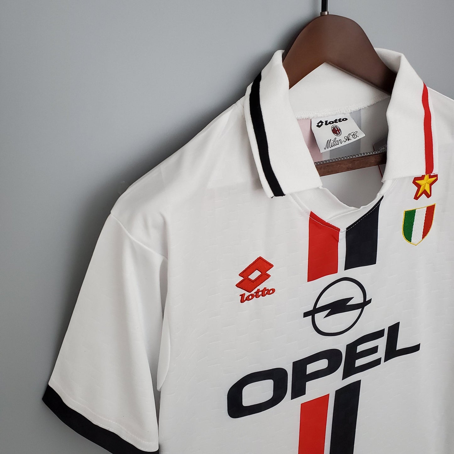 AC Milan 1995–1997 Retro Away Shirt – A Classic Rossoneri Statement