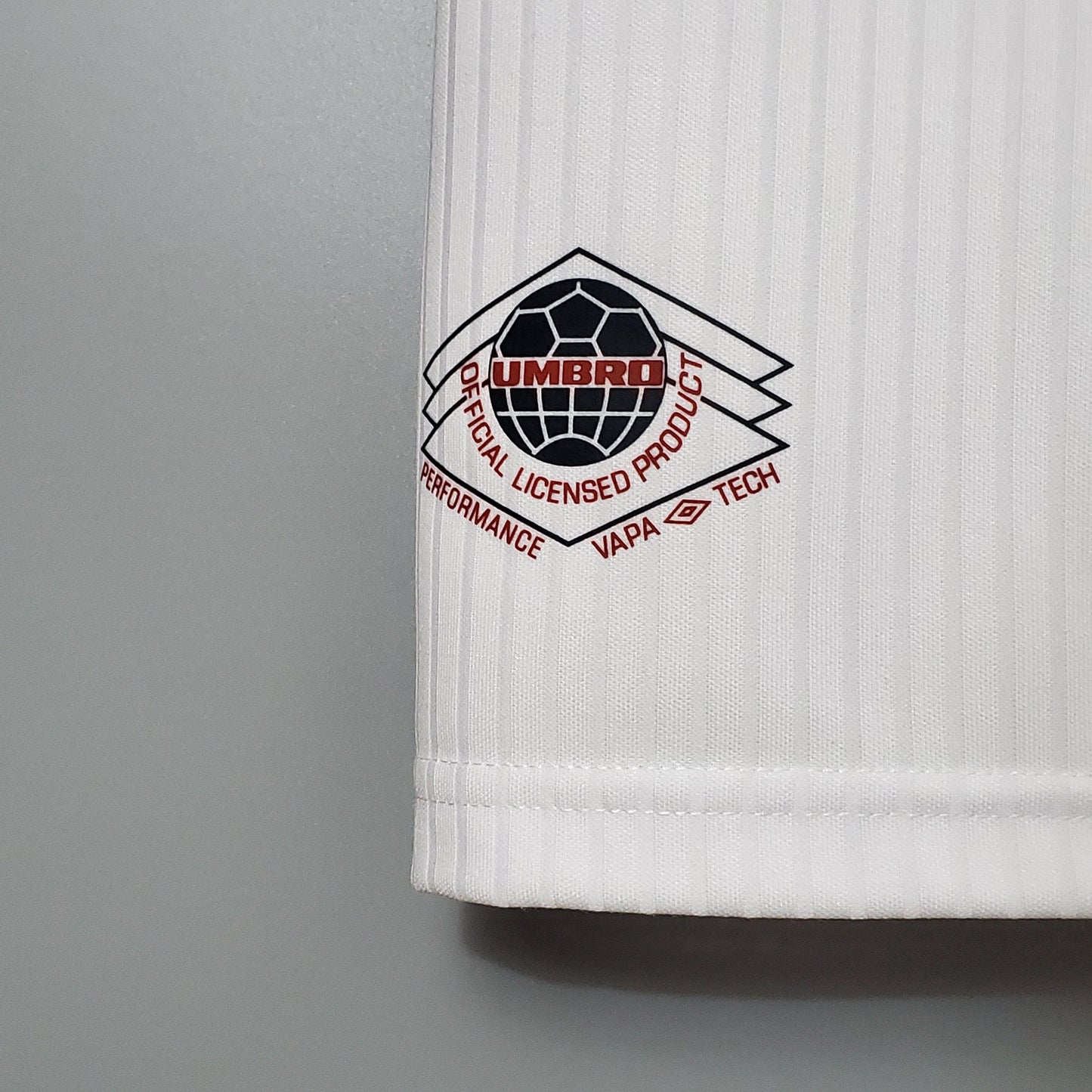 England 1998 Retro Home Shirt – A Timeless Three Lions Classic