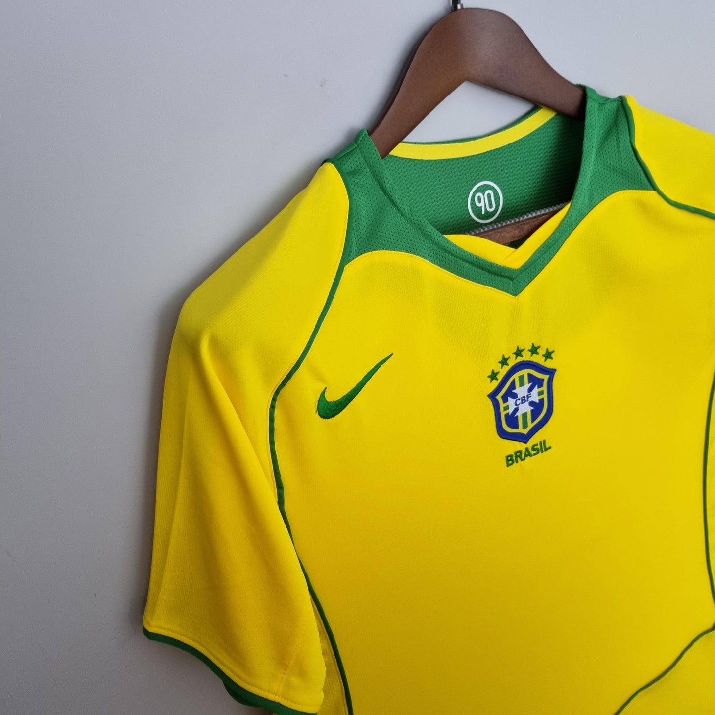 Brazil 2004–2006 Home Retro Shirt – Samba Style and World Champion Swagger