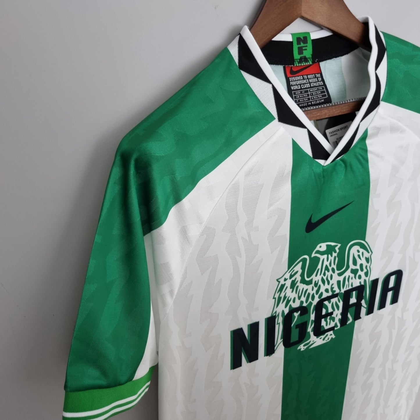 Nigeria 1996–1998 Retro Away Shirt – Super Eagles Style in Full Flight