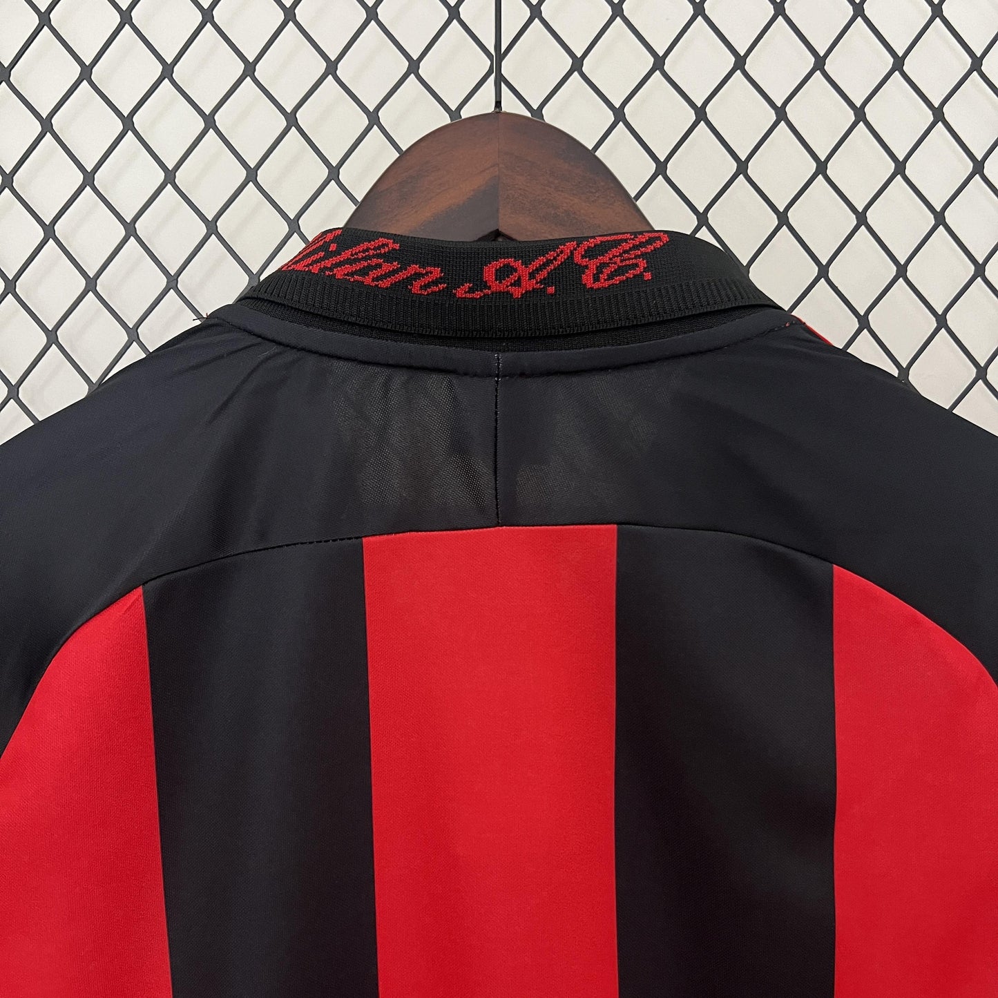 AC Milan 2000–2001 Retro Home Shirt