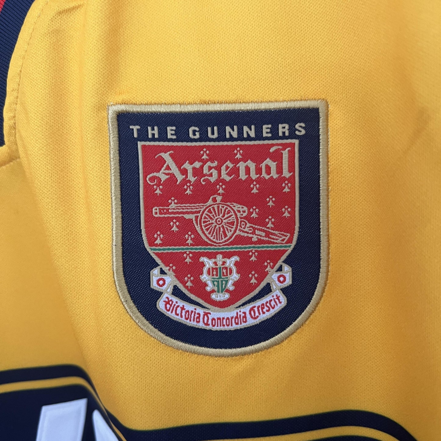 Arsenal 1997–1999 Retro Away Shirt